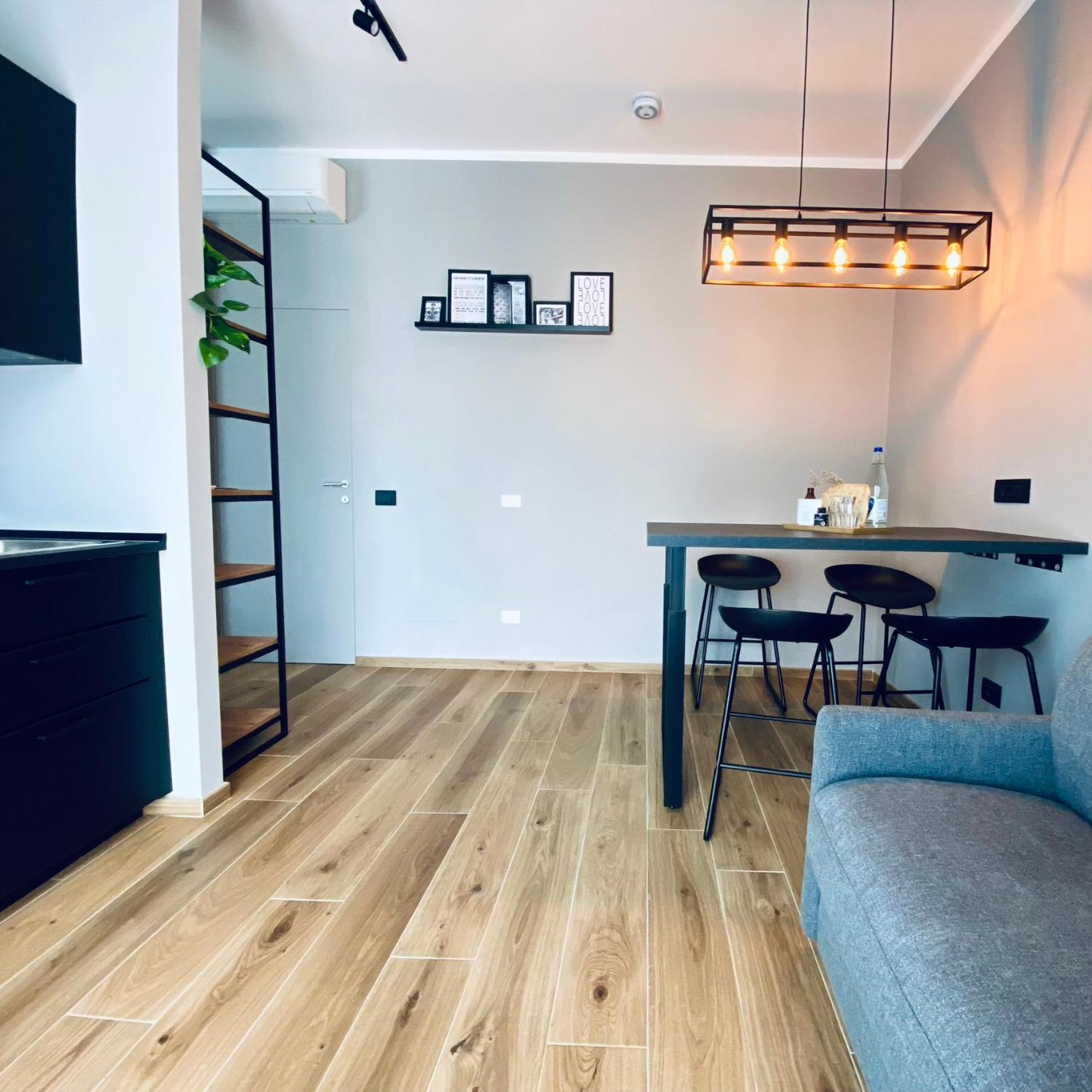 M4 Black Monolocale Moderno E Funzionale Scandicci Buitenkant foto